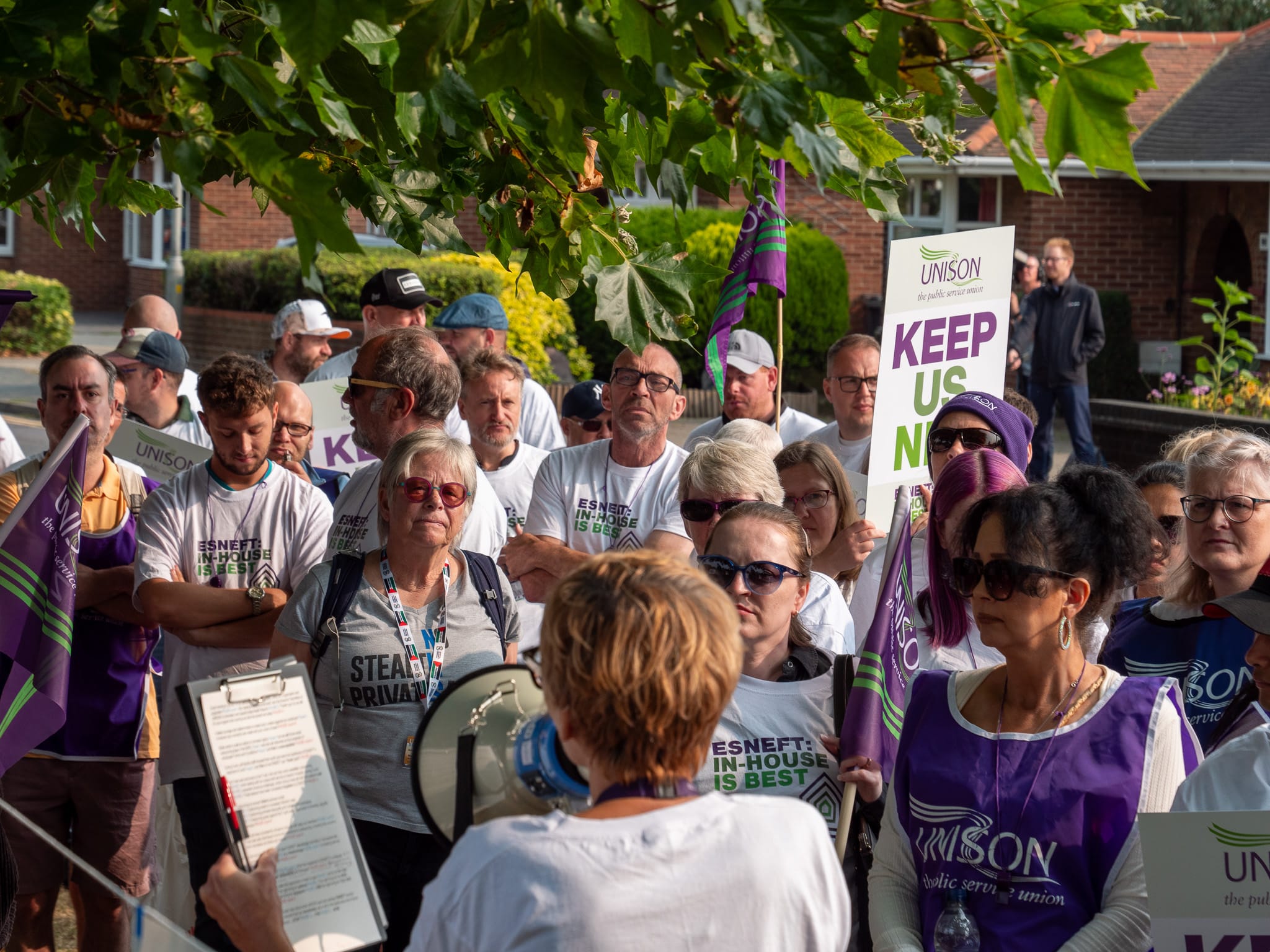 ESNEFT striking workers